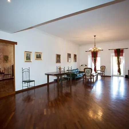 Centro Storico Appartamento Civitavecchia
